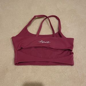 Alphalete Candy Apple Altitude Bra